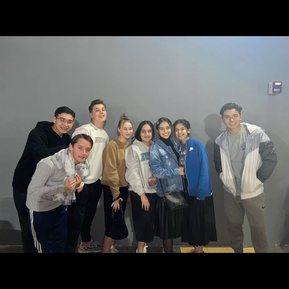 <33 - Picture 7 of 9